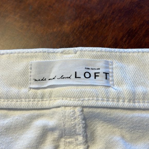 Anne Taylor Loft White Flair Denim Jeans! - Picture 5 of 7